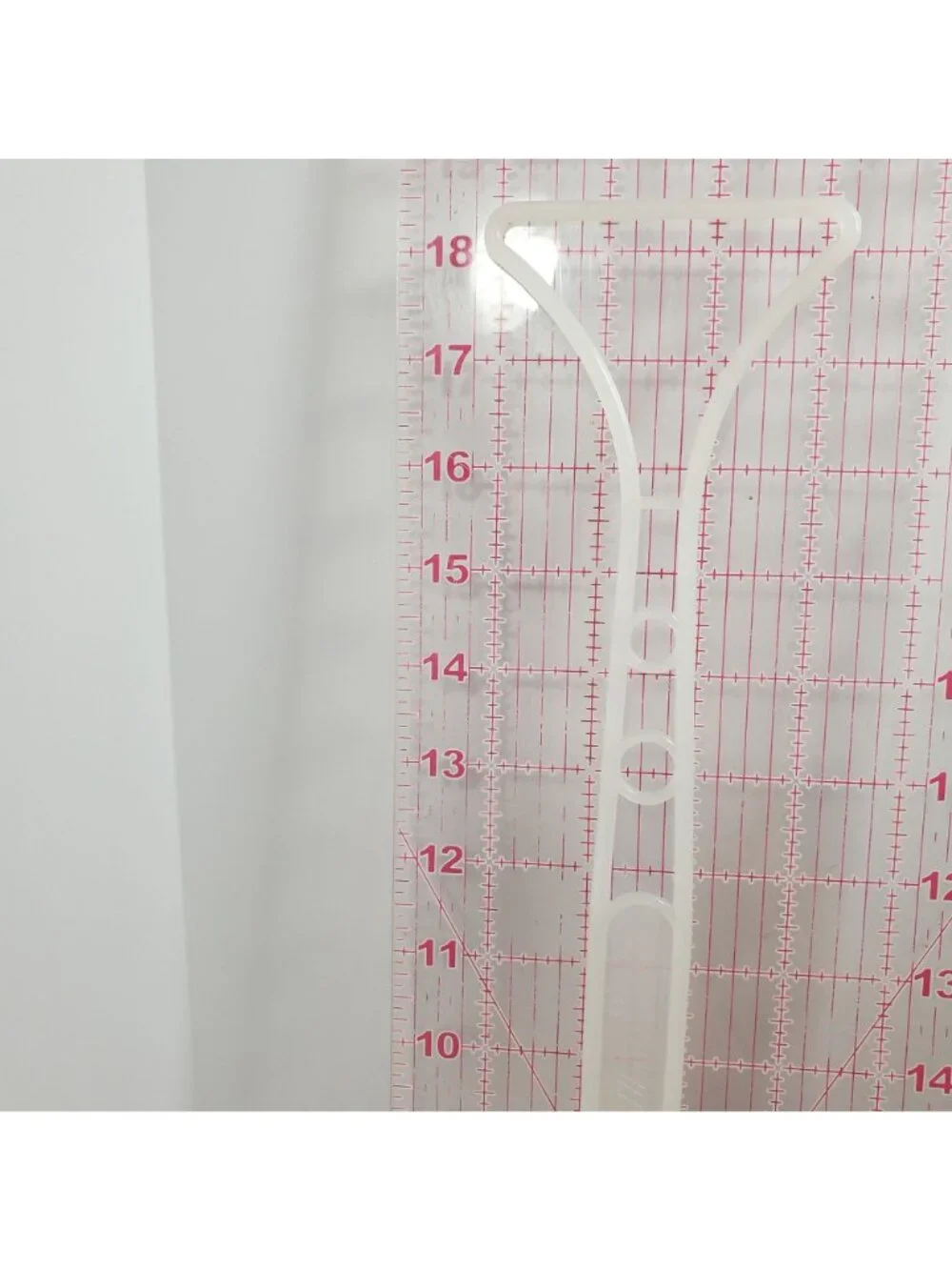 Tupperware Vintage 18.5 Inch Replacement Handle Transparent White #721